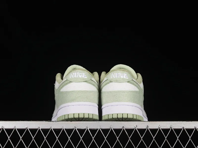 All categories Nk SB Dunk series Nk SB Dunk Low low-top sneakers C version Nk SB Dunk Low wool white green SB low-top sports and leisure sneakers DQ7579-300